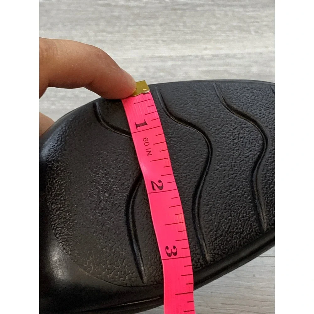 Clarks Women's Black Leather Mary Jane Block Heel Pumps 8.5 W Comfort Shoes